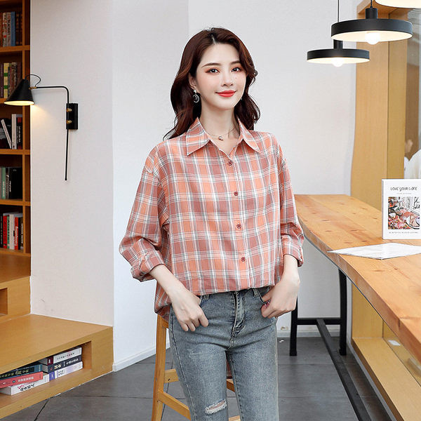 Cămașă damă în carouri cu nasturi