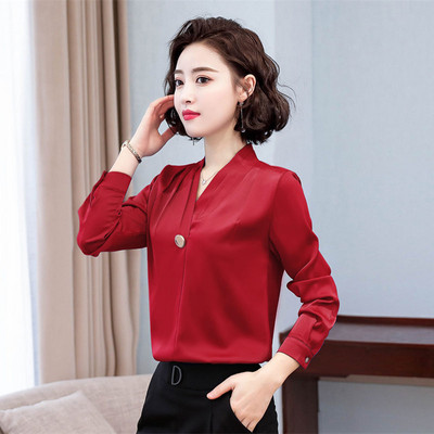 Ženska košulja sa špicastim dekolteom u različitim bojama