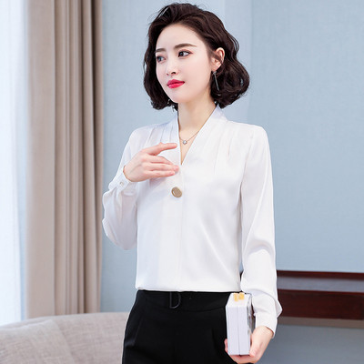 Ženska košulja sa špicastim dekolteom u različitim bojama