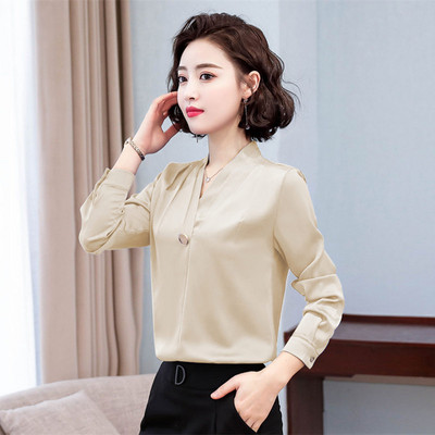 Ženska košulja sa špicastim dekolteom u različitim bojama