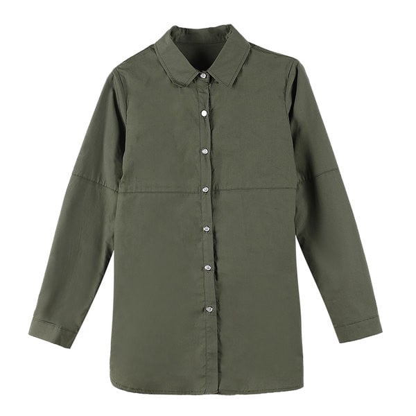 Elegantne naiste särk nööpide ja kraega