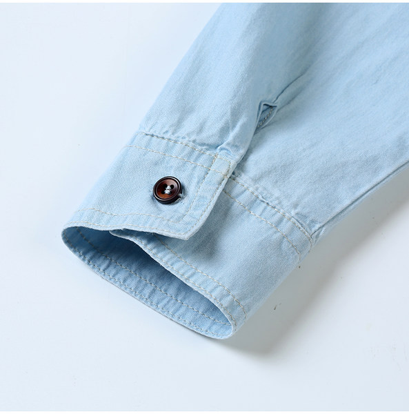 Naiste vabaaja taskutega teksasärk