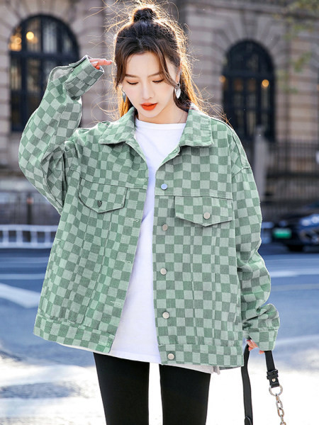 Camasa din denim in carouri model nou cu maneci lungi si inchidere cu nasturi