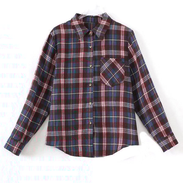 Naiste ruuduline särk klassikalise krae ja taskuga