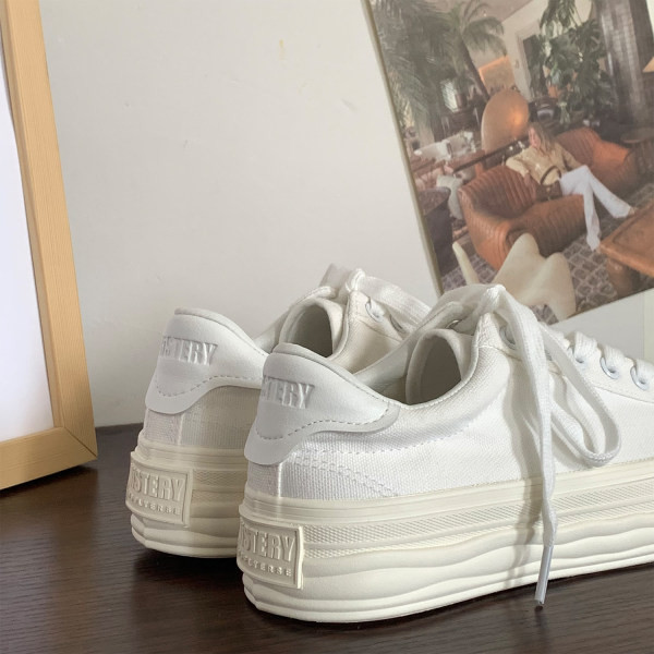 Naiste vabaaja kõrge kontsaga nööriga tossud