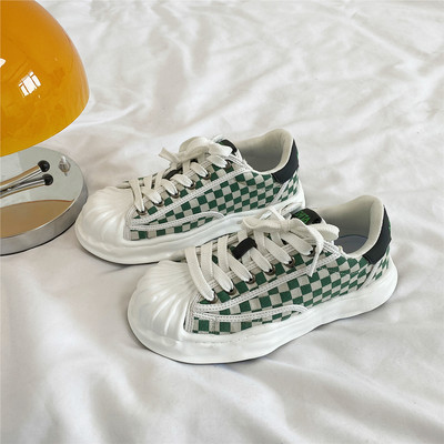 Uus mudel naiste ümarad paeltega tossud