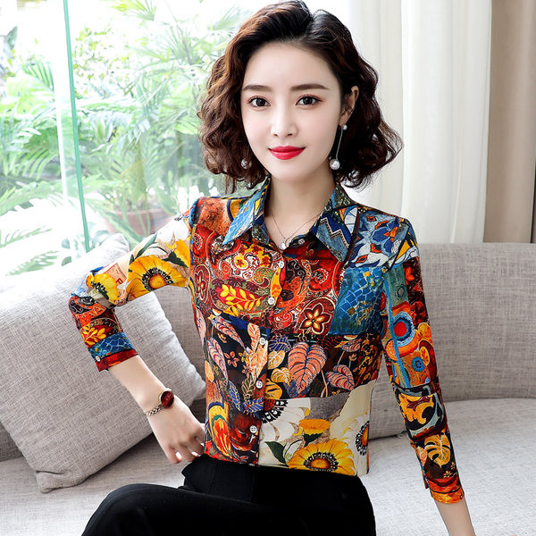 Virágos motívumú női ing