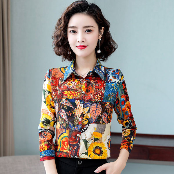 Virágos motívumú női ing