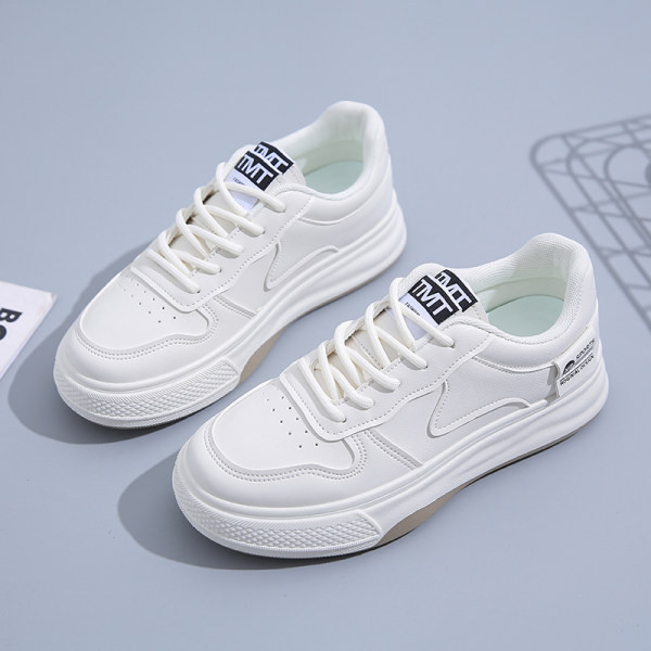 Alkalmi női tornacipő