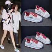 Naiste ümarad paeltega tossud - valget värvi