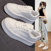 Női tornacipő - letisztult, öko bőrből készült modell