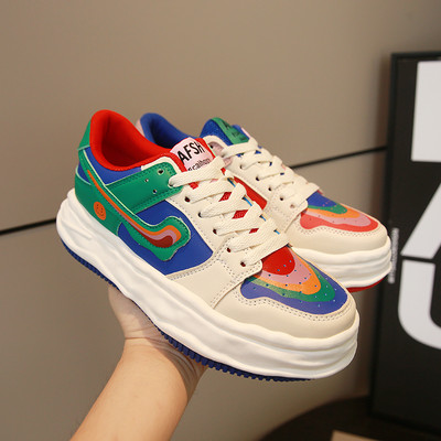 Tenisi de damă colorați cu șireturi