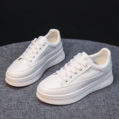 Moteriški laisvalaikio sportbačiai su suvarstyti aukštu padu