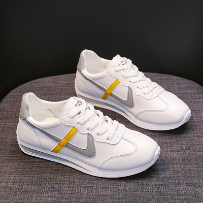 Moteriški laisvalaikio suvarstomi sportbačiai