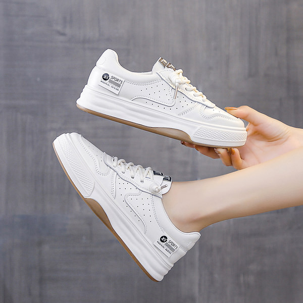 Légáteresztő női tornacipő - fűzővel