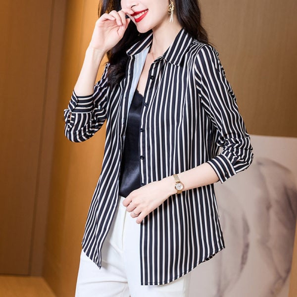 Naiste triibuline nööbitav särk