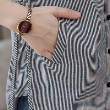 Γυναικείο πουκάμισο με τσέπη και κλασικό γιακά κατάλληλο για την καθημερινότητα