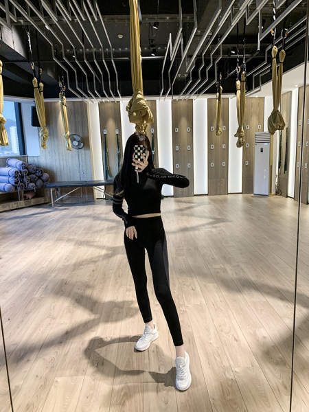 Αθλητικά sneakers από οικολογικό δέρμα και πλέγμα