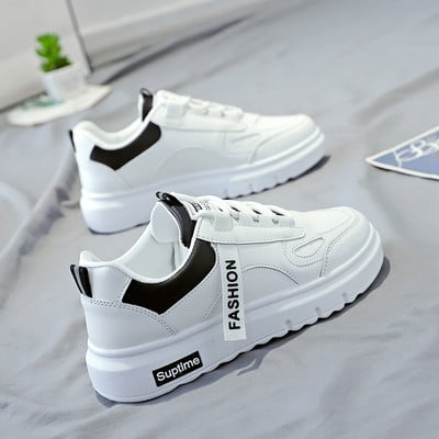 Naiste paeltega sporditossud