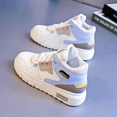 Γυναικεία δερμάτινα πάνινα παπούτσια με επίπεδη σόλα - δύο μοντέλα