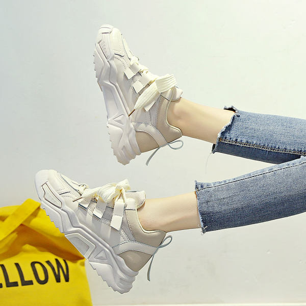 Adidași la modă din piele ecologică cu șireturi și logo