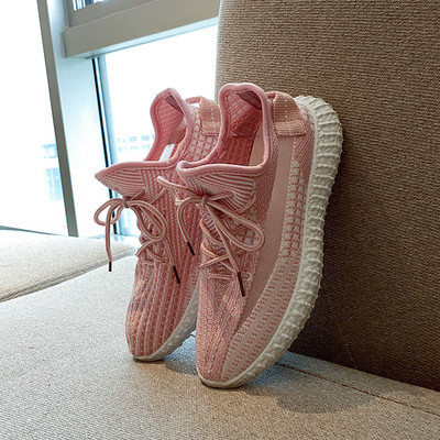 Υφασμάτινα γυναικεία sneakers με κορδόνια και επίπεδη σόλα νέο μοντέλο