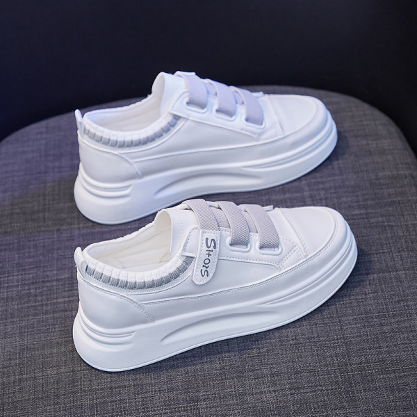 Model nou de adidasi de dama din piele cu inchidere cu velcro