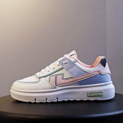 Madingi moteriški odiniai sportbačiai plokščiu padu