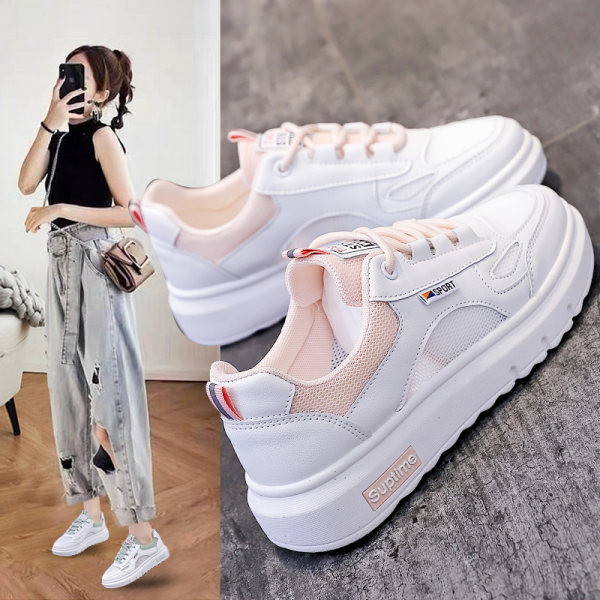 Moteriški sportiniai sportbačiai plokščiu padu