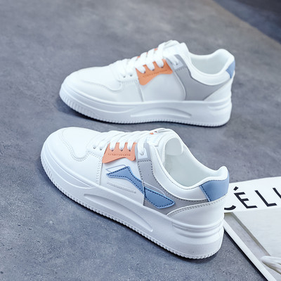 Naistele uue mudeli nööriga lameda tallaga nahast tossud