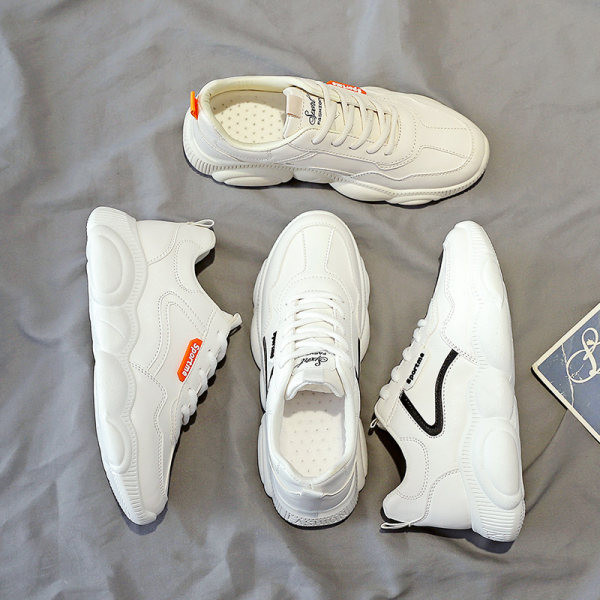 Eko bőrből készült sportcipő durva talppal