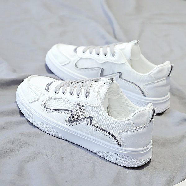 Naiste paeltega võrktossud