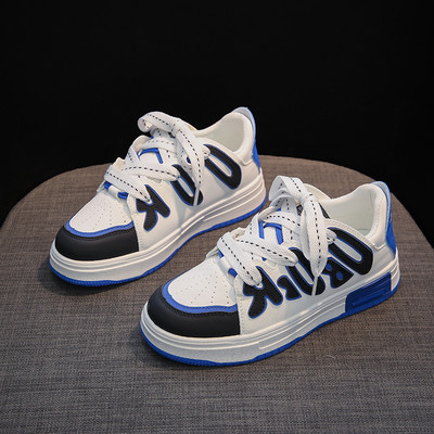 Naiste tossud kirjaga - valmistatud ökonahast