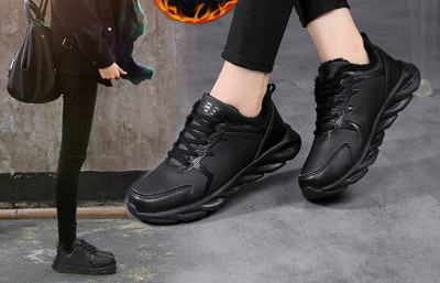 Γυναικεία sneakers από οικολογικό δέρμα σε δύο μοντέλα με φόδρα