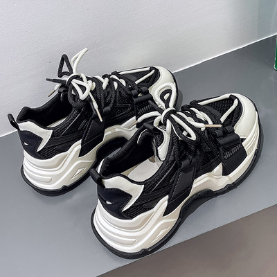 Moteriški odiniai sportbačiai su 5cm aukščio padu ir raišteliais