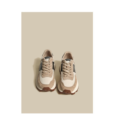 Paprasti moteriški sportbačiai