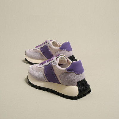 Paprasti moteriški sportbačiai