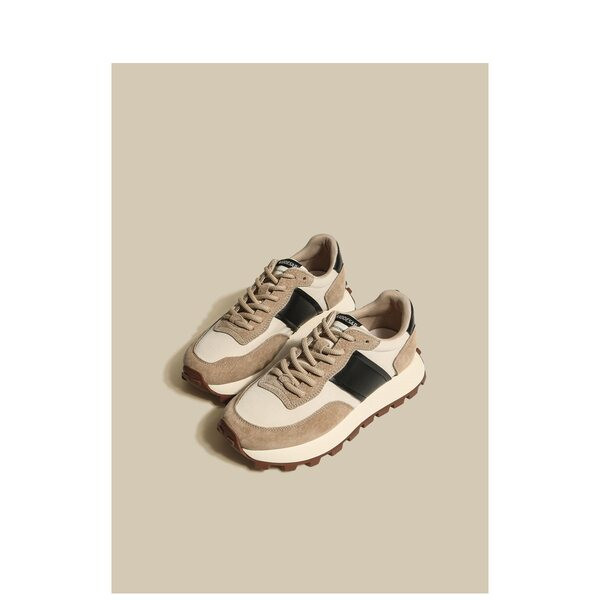 Paprasti moteriški sportbačiai