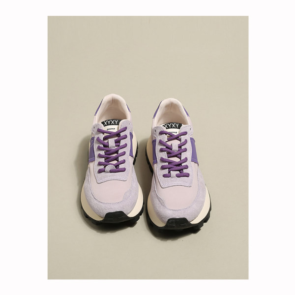 Paprasti moteriški sportbačiai