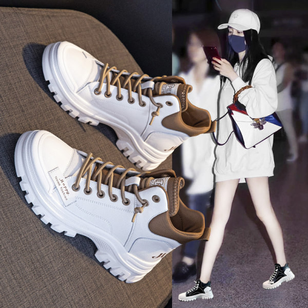 Kareda tallakirja ja paeltega naiste tossud