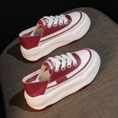 Moteriški laisvalaikio sportbačiai grubiu aukštu padu