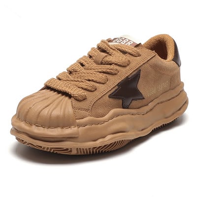 Kareda tallaga vabaaja tossud naistele