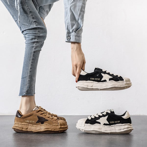 Kareda tallaga vabaaja tossud naistele