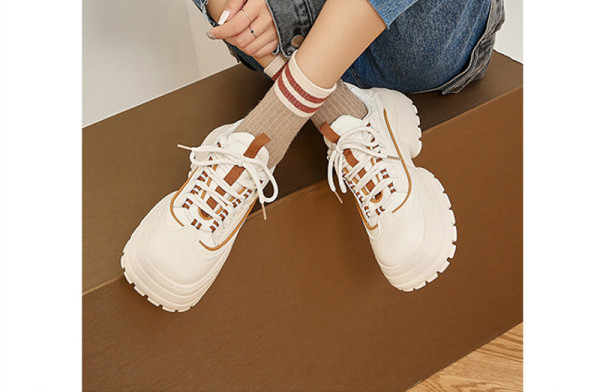 Casual ženske tenisice - od eko kože