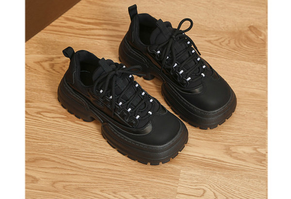 Casual ženske tenisice - od eko kože