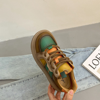 Modernūs moteriški sportbačiai iš eko odos plokščiu padu