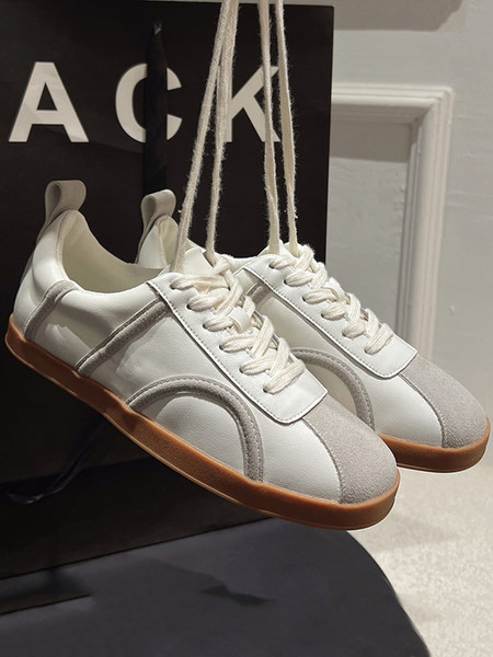 Naiste retro nöörkinnisega tossud