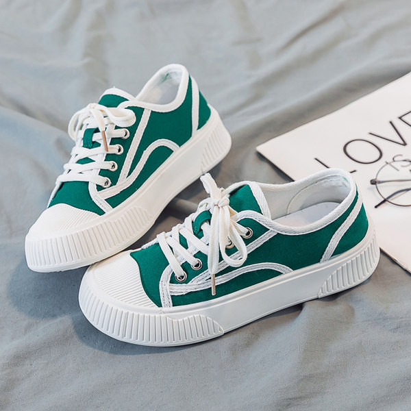 Paelte ja kõrge tallaga sporditossud