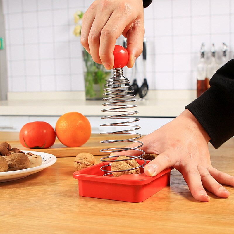 1Pcs Nut Sheller Метална пружина Лешникотрошачка Отворен орех Пекан Артефакт От неръждаема стомана Nut Crackers Open Професионални инструменти за орехи