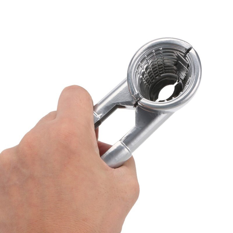 2021 Нов Crack Бадем Орех Лешник Лешник Ядка Кухня Лешникотрошачка Sheller Clip Clip Клещи Крекер Пекан Лешник Crack Инструменти